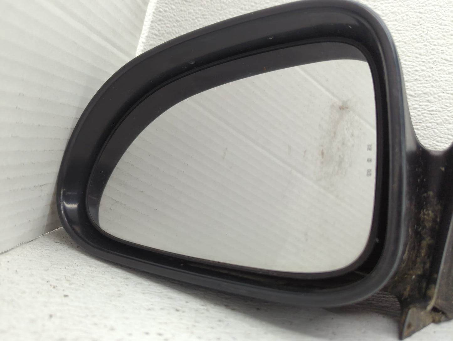2001-2004 Dodge Dakota Driver Side View Mirror - Left Door Mirror OEM Used - Oemusedautoparts1.com