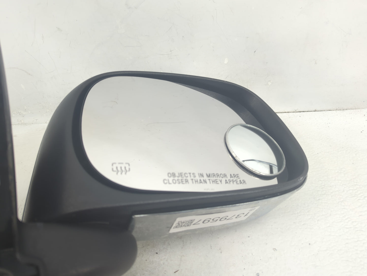 2002-2008 Dodge Ram 1500 Passenger Side View Mirror - Right Door Mirror OEM Used - Oemusedautoparts1.com