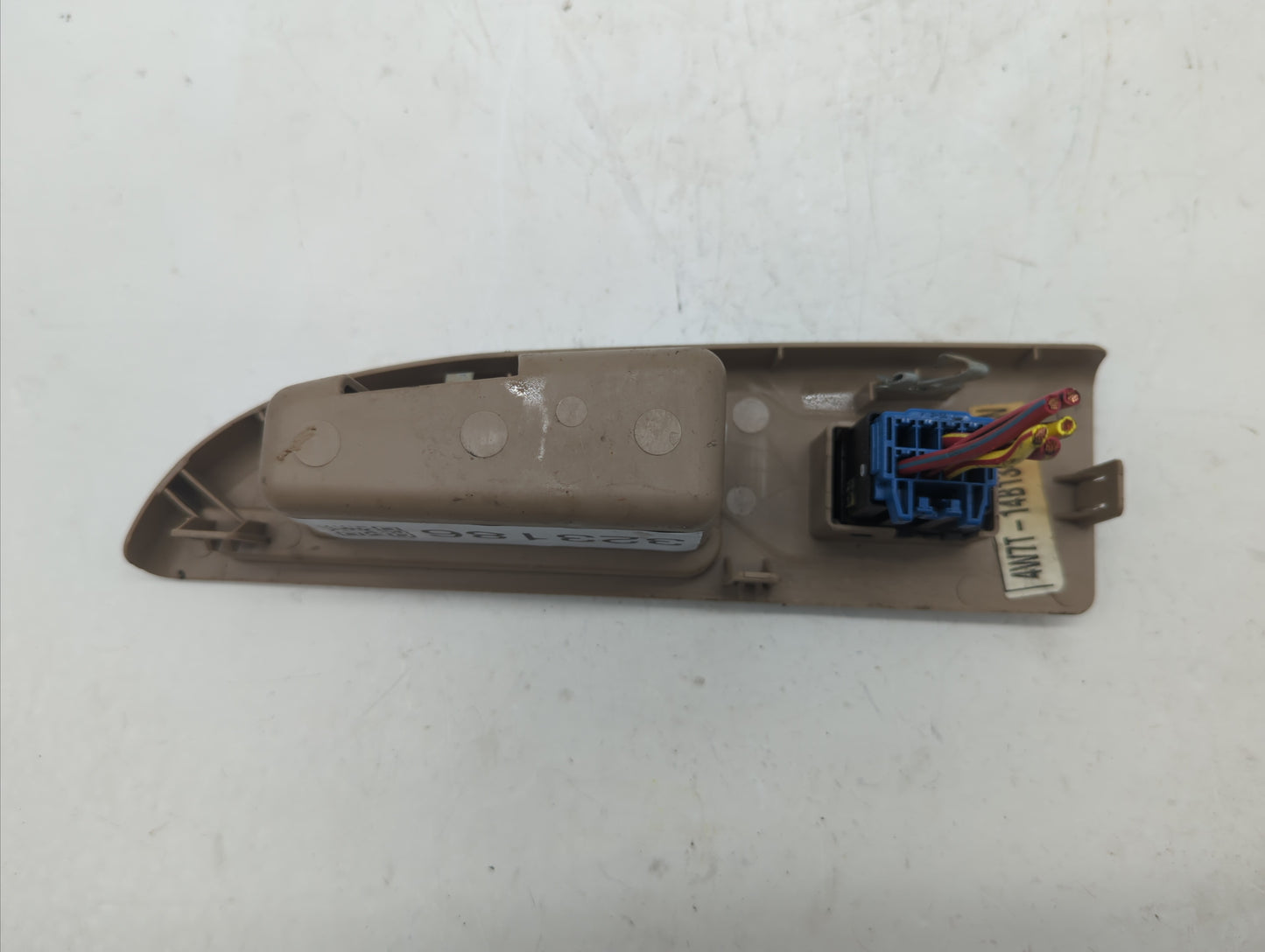 2001-2008 Ford Crown Victoria Passeneger Right Power Window Switch - Oemusedautoparts1.com
