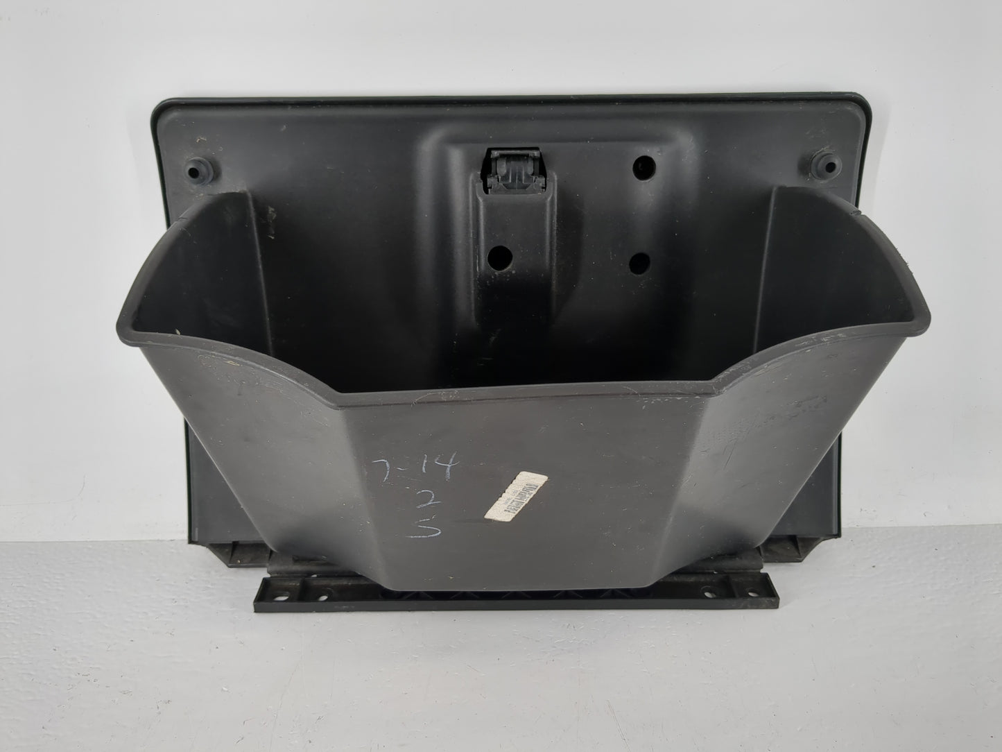 2004 Ford Escape Passenger Glove Box Door Storage Compartment - Oemusedautoparts1.com