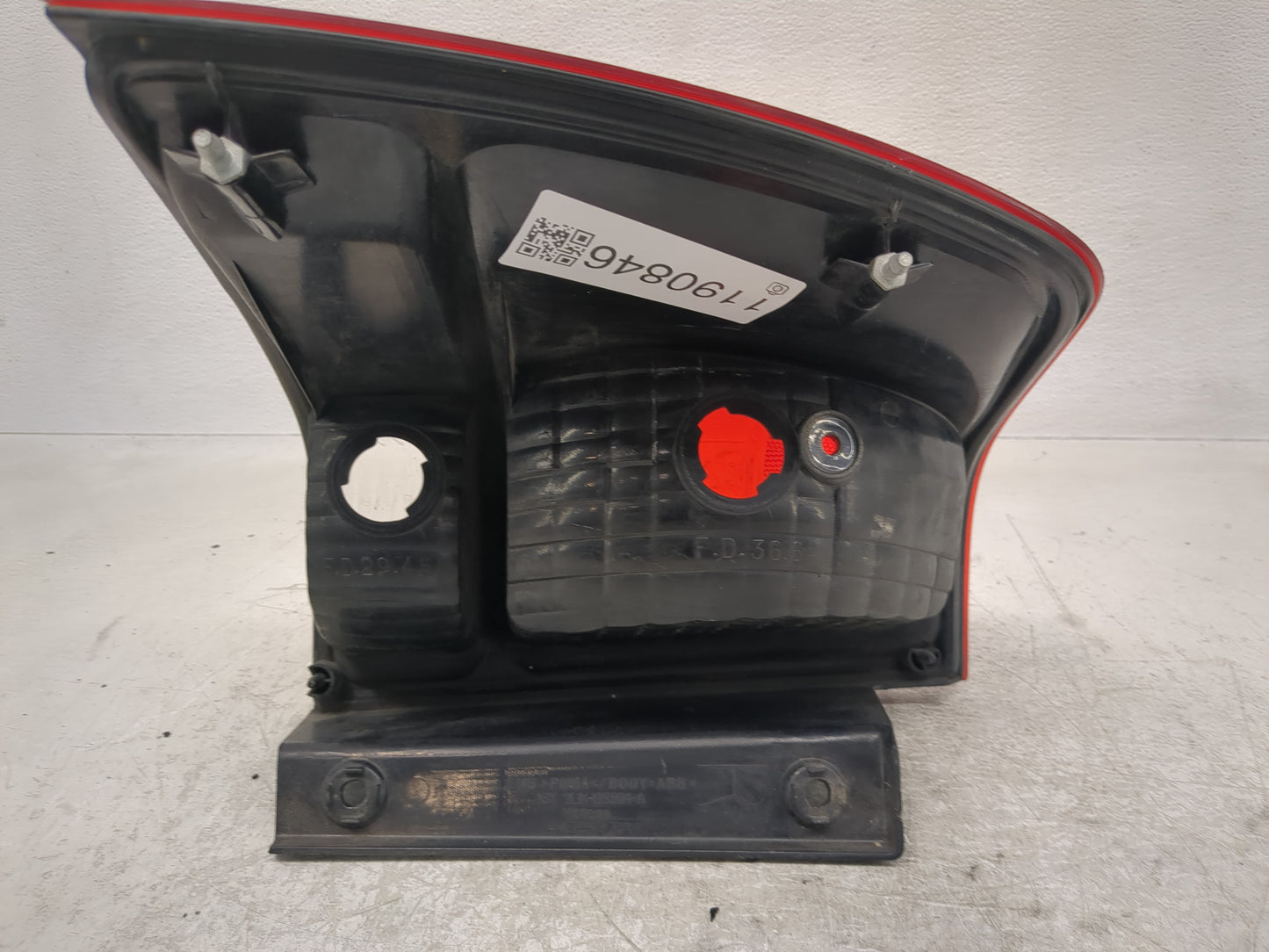 2004 Ford Expedition Tail Light Assembly Driver Left OEM P/N:2L1X-13B504-A Fits OEM Used Auto Parts - Oemusedautoparts1.com