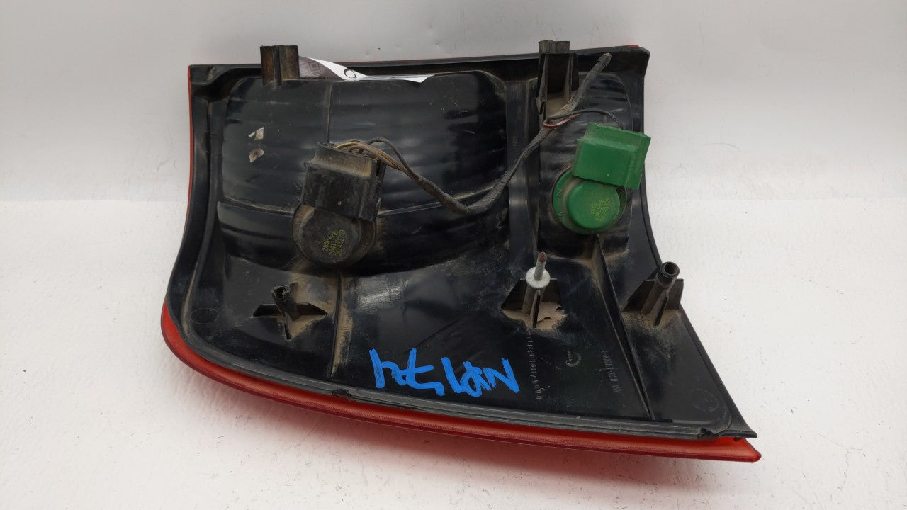2004 Ford Explorer Tail Light Assembly Passenger Right OEM P/N:1L2X-13B504-B Fits Fits 2002 2003 2005 OEM Used Auto Parts -