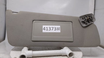 2004 Ford F-150 Sun Visor Shade Replacement Passenger Right Mirror Fits OEM Used Auto Parts