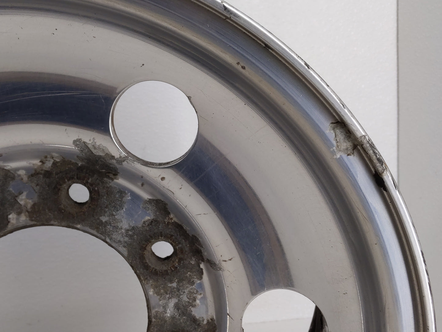 2004-2004 Ford F-250 Super Duty Oem Wheel Rim 803959 - Oemusedautoparts1.com