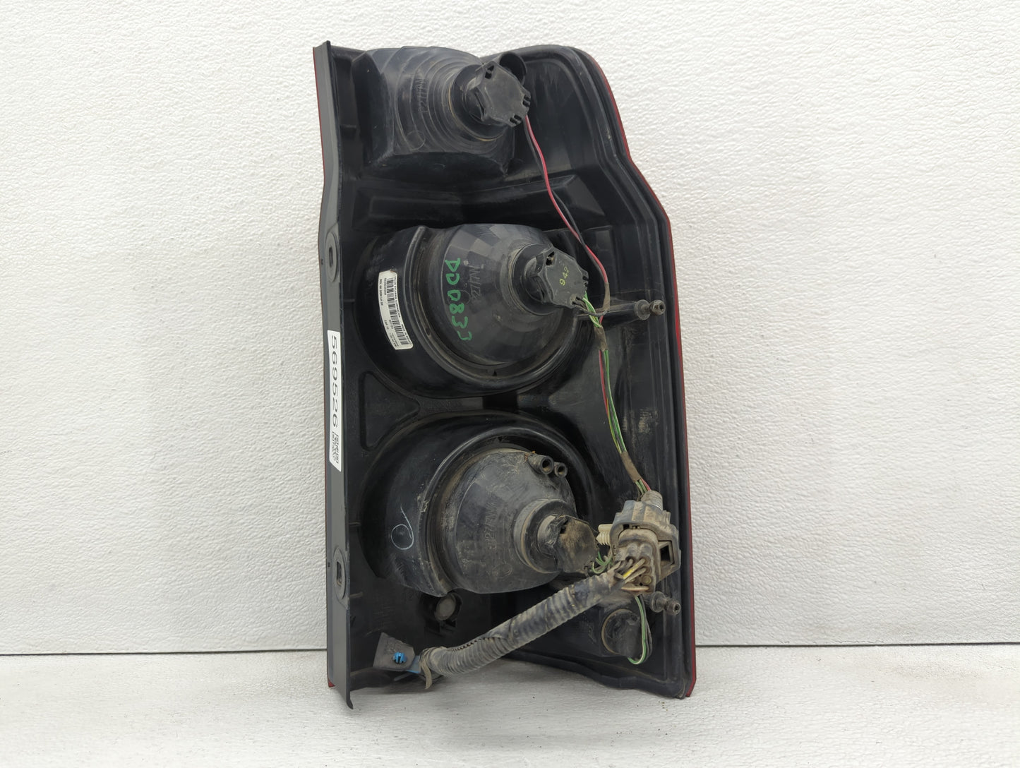 1999-2022 Ford F-350 Super Duty Tail Light Assembly Passenger Right OEM P/N:55396459AH Fits OEM Used Auto Parts - Oemusedaut