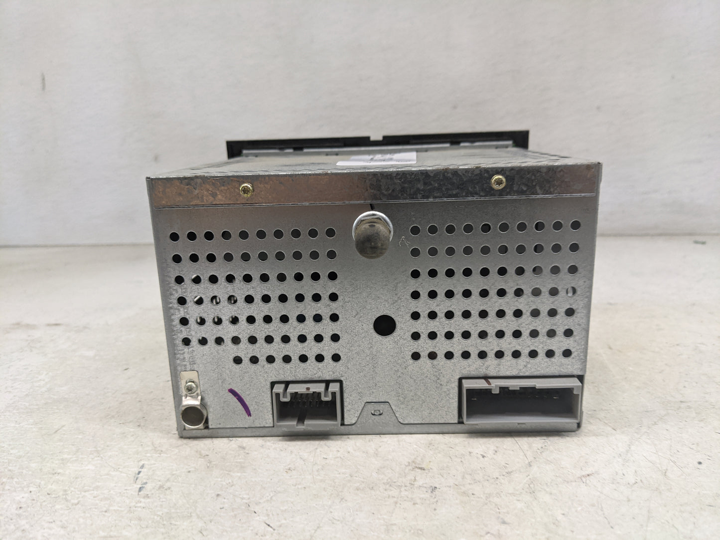 2004 Ford F150 Radio AM FM Cd Player Receiver Replacement P/N:4L3T-18C869-BD Fits OEM Used Auto Parts - Oemusedautoparts1.co