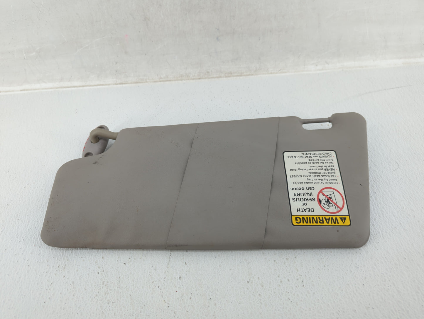 2000-2004 Ford Focus Sun Visor Shade Replacement Passenger Right Mirror Fits Fits 2000 2001 2002 2003 2004 OEM Used Auto Par
