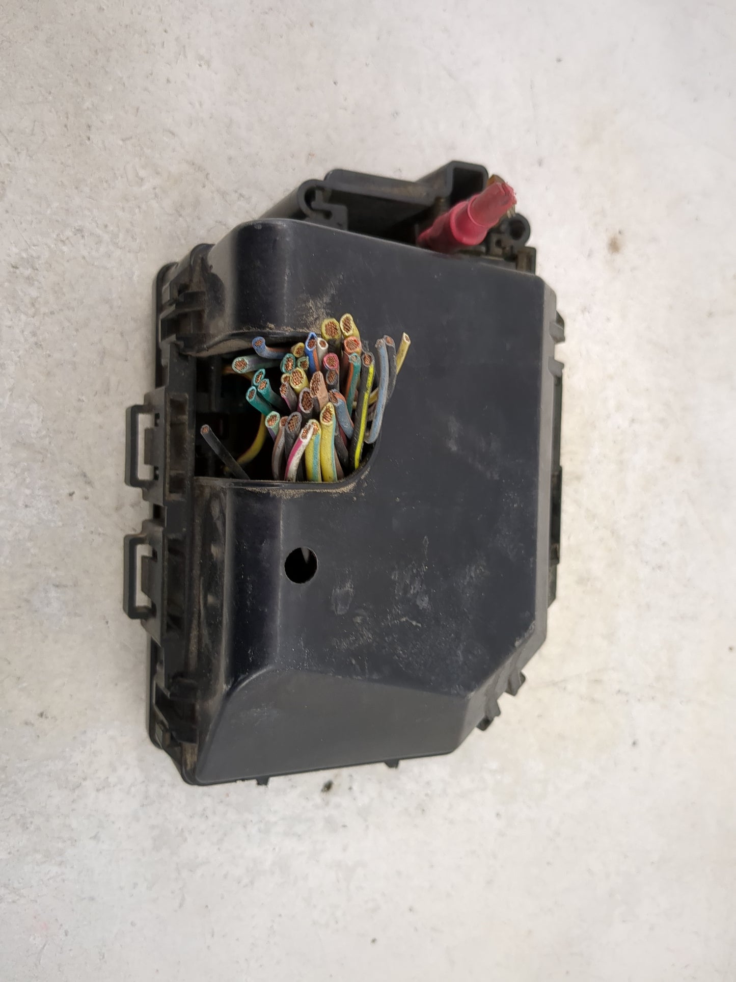 2003-2004 Ford Mustang Fusebox Fuse Box Panel Relay Module P/N:F8ZB-14A003-C F87B-14B192-AA, F0AB-14B192-AA Fits Fits 2003 2