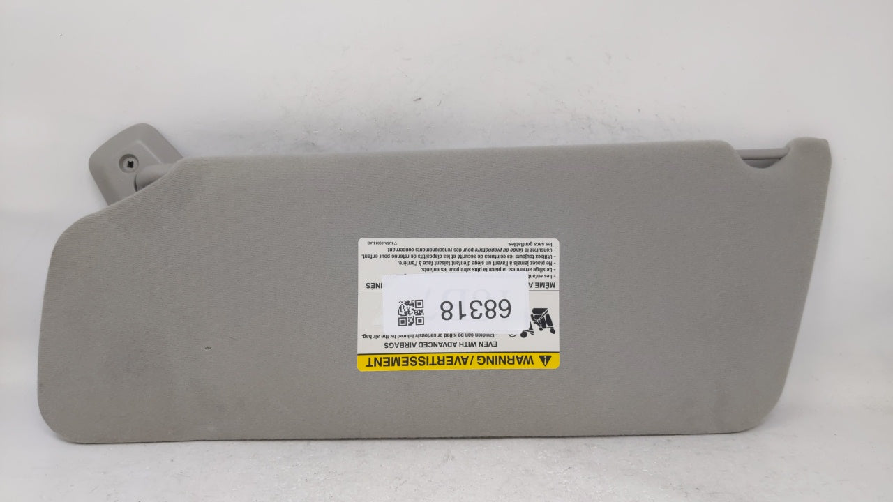 2004 Ford F-150 Sun Visor Shade Replacement Passenger Right Mirror Fits OEM Used Auto Parts - Oemusedautoparts1.com