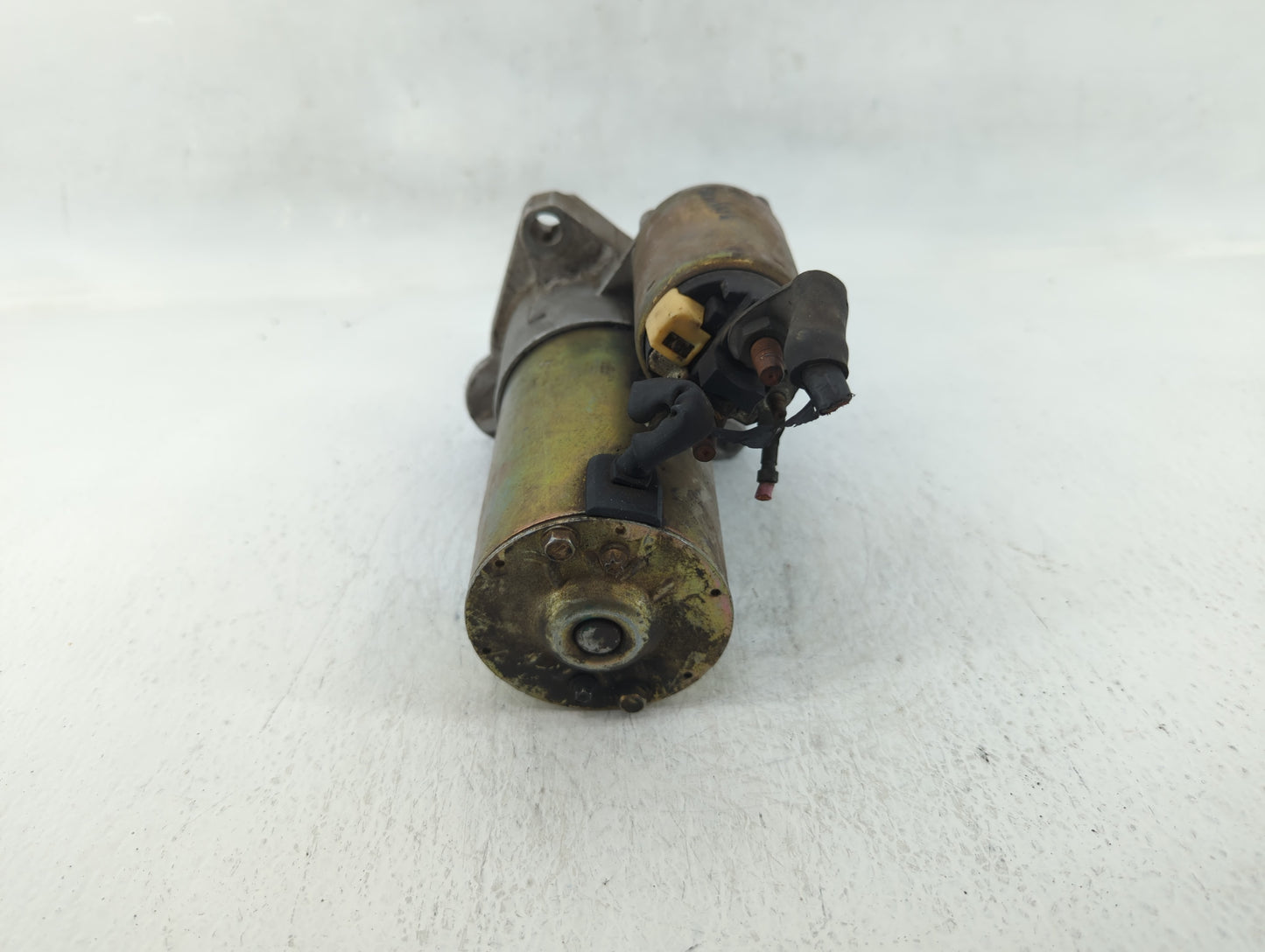 2004-2005 Gmc Envoy Xl Car Starter Motor Solenoid OEM Fits Fits 2004 2005 2006 OEM Used Auto Parts - Oemusedautoparts1.com