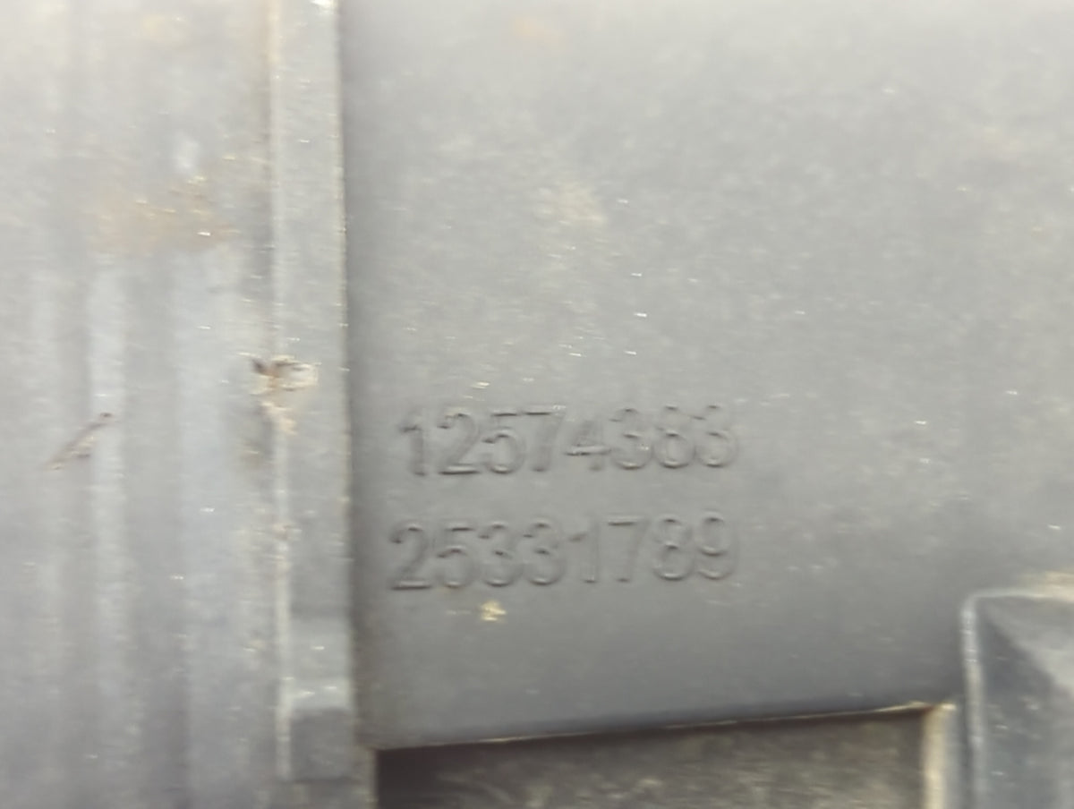 2003-2015 Gmc Savana 2500 Mass Air Flow Meter Maf Sensor 1488312 - Oemusedautoparts1.com