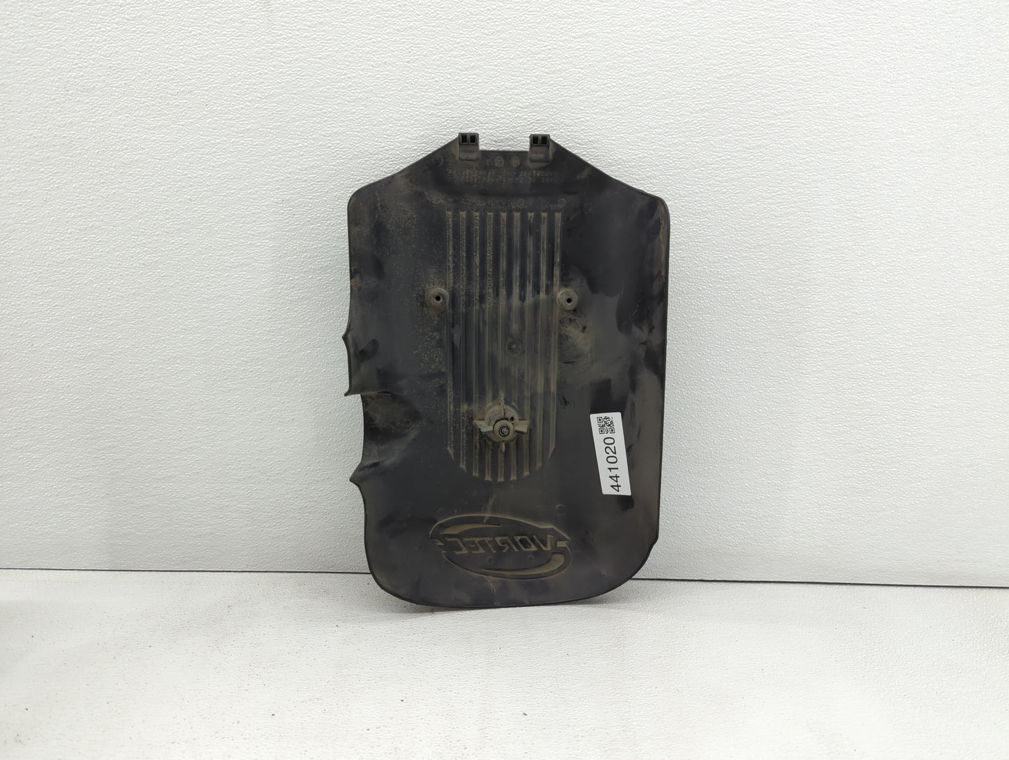 2004 Gmc Sierra 1500 Engine Cover - Oemusedautoparts1.com