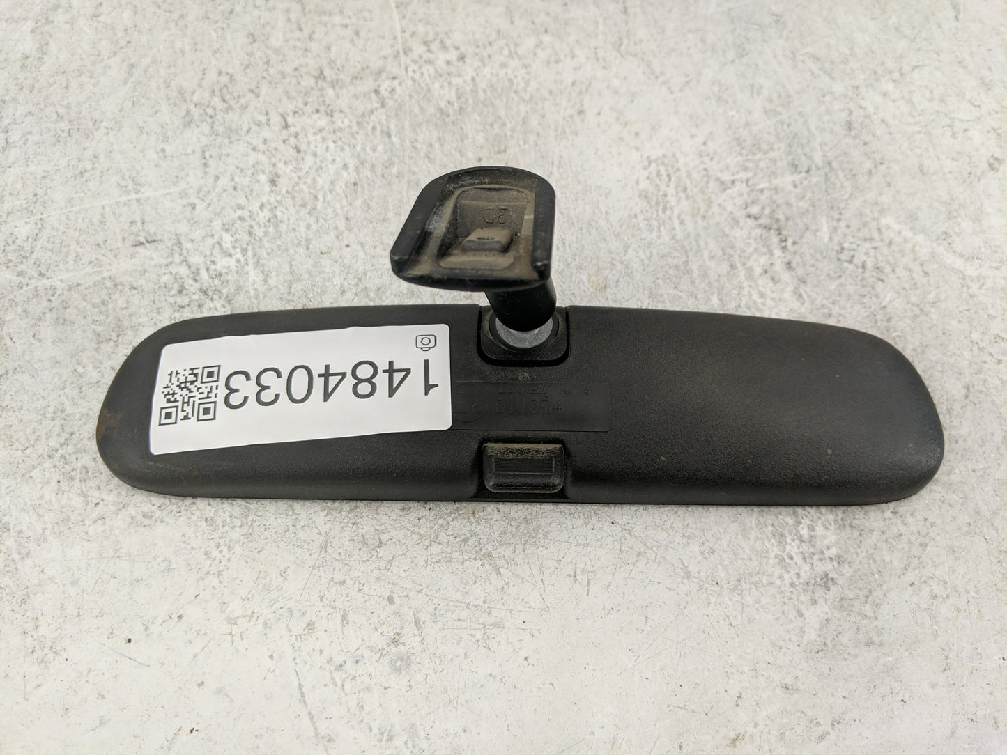 2004 Gmc Sierra 2500 Interior Rear View Mirror Replacement OEM P/N:E6 011084 Fits OEM Used Auto Parts - Oemusedautoparts1.co