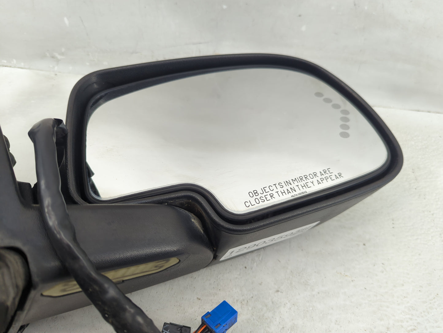 2003-2006 Gmc Yukon Xl 1500 Side Mirror Replacement Passenger Right View Door Mirror Fits Fits 2003 2004 2005 2006 2007 OEM