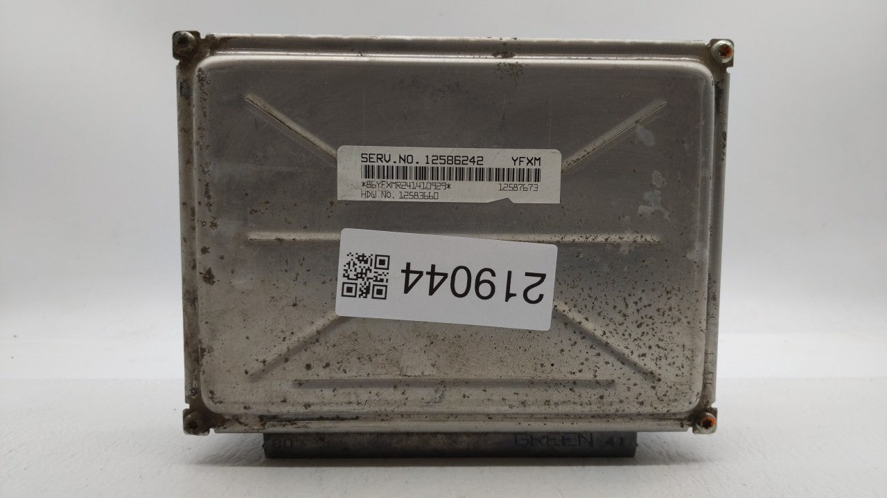 2004 Gmc Yukon Xl 1500 PCM Engine Control Computer ECU ECM PCU OEM P/N:12586242 12583660 Fits OEM Used Auto Parts - Oemuseda