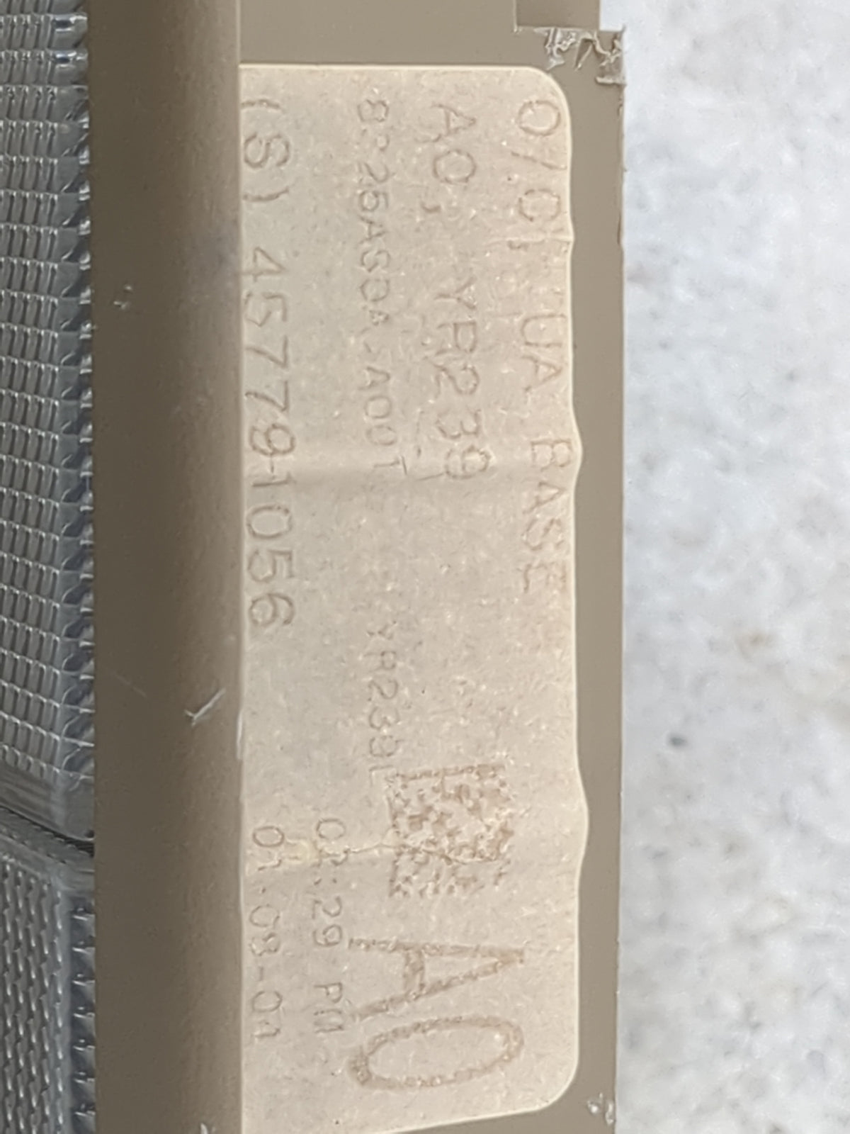 2003-2007 Honda Accord Overhead Roof Console Tan - Oemusedautoparts1.com