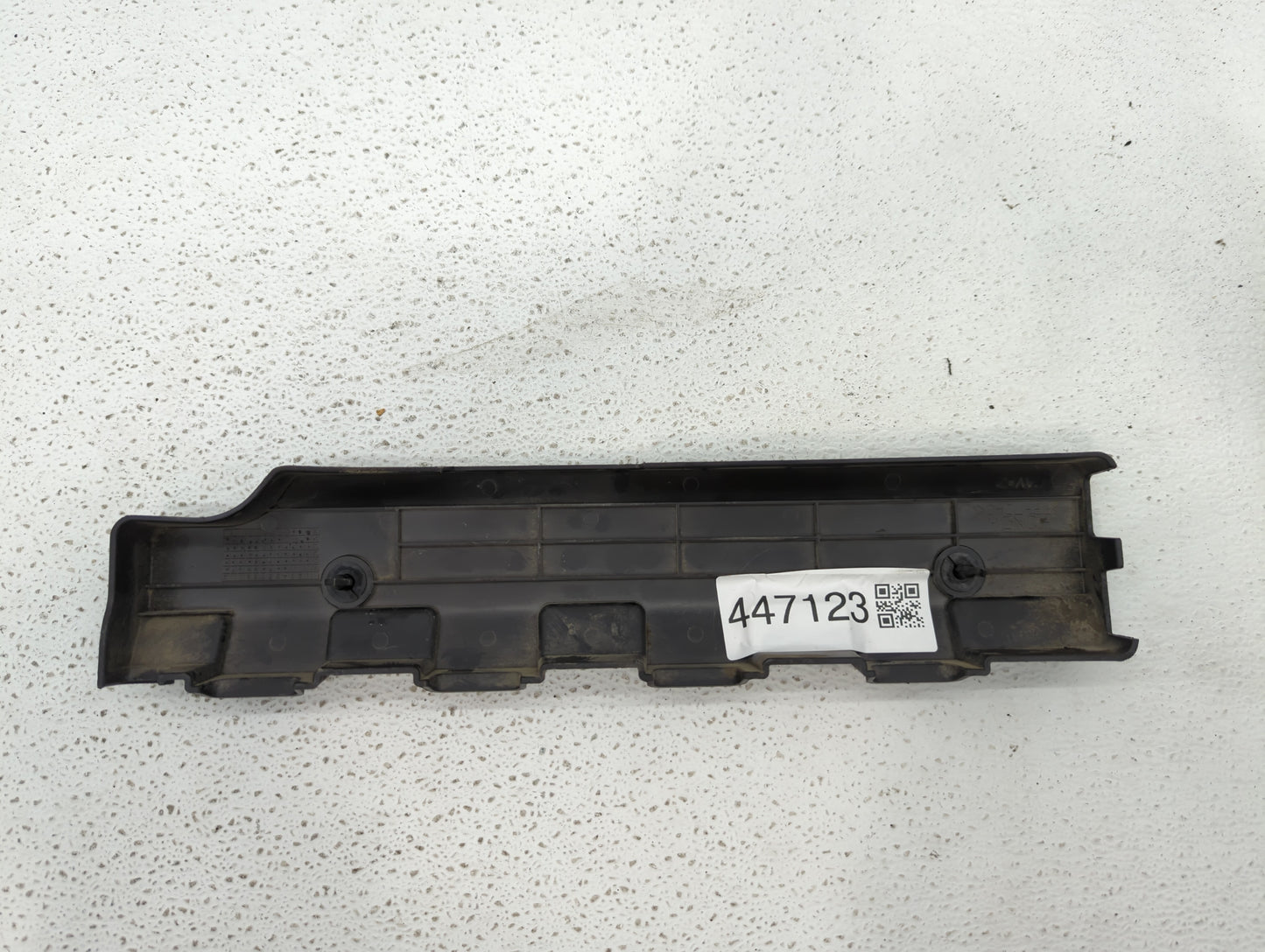 2004 Honda Civic Engine Cover - Oemusedautoparts1.com