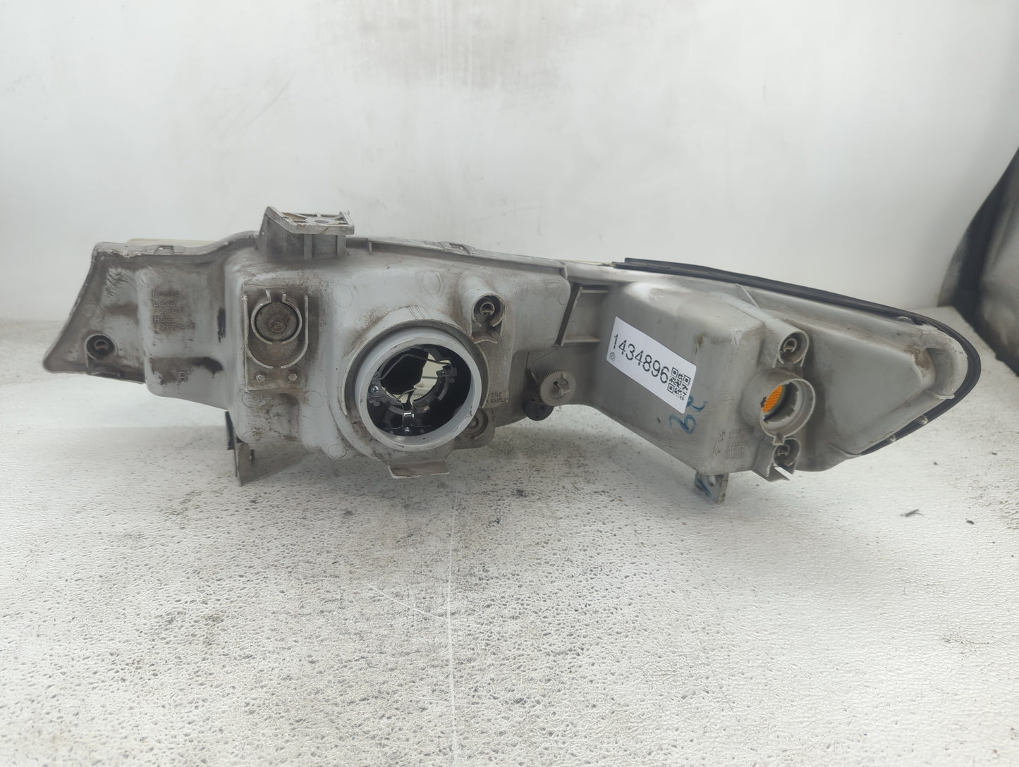 1999-2004 Honda Odyssey Passenger Right Oem Head Light Headlight Lamp - Oemusedautoparts1.com