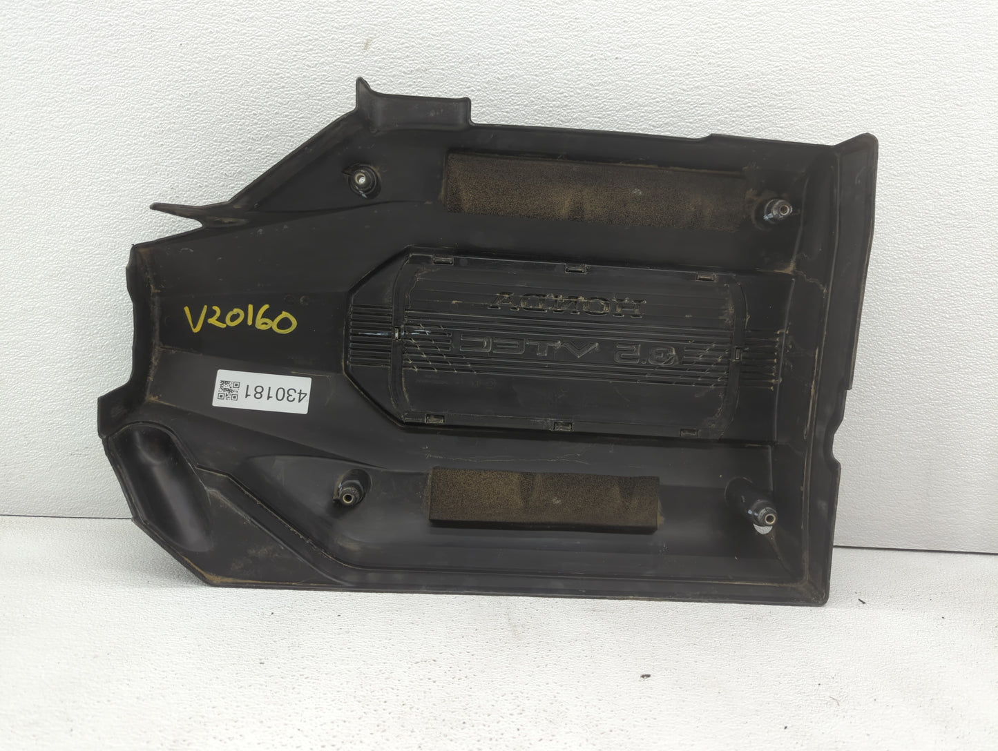 2004 Honda Odyssey Engine Cover - Oemusedautoparts1.com