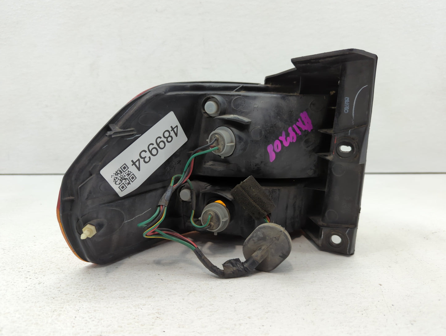 2002-2004 Honda Odyssey Tail Light Assembly Passenger Right OEM P/N:017440 Fits Fits 2002 2003 2004 OEM Used Auto Parts - Oe