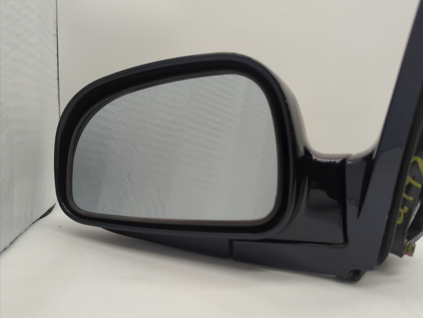 2001-2004 Hyundai Santa Fe Side Mirror Replacement Driver Left View Door Mirror Fits Fits 2001 2002 2003 2004 OEM Used Auto