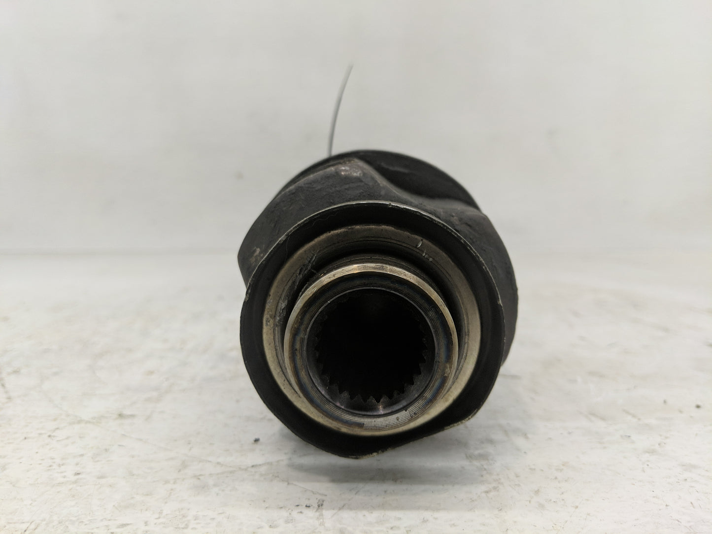 2003-2005 Hyundai Sonata Axle Shaft Front Driver Cv C/v - Oemusedautoparts1.com