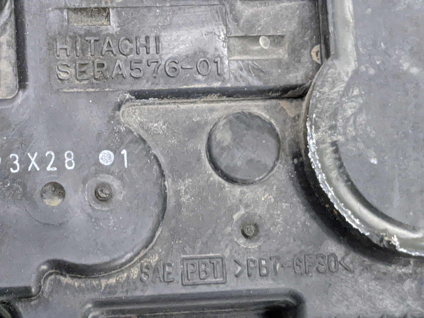 2003-2005 Infiniti Fx35 Throttle Body P/N:SERA576-01 Fits Fits 2002 2003 2004 2005 2006 OEM Used Auto Parts - Oemusedautopar