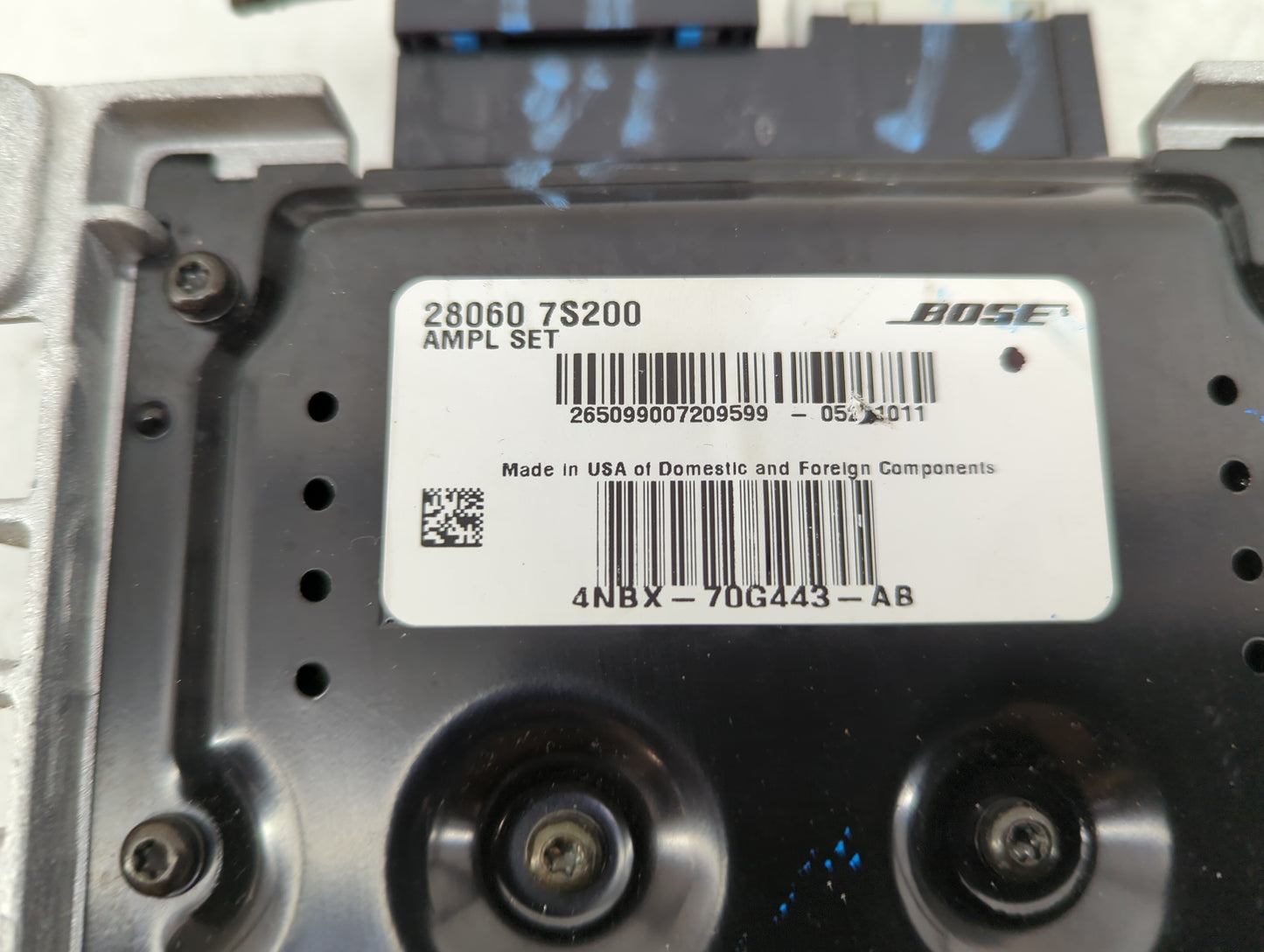 2004-2007 Infiniti Qx56 Radio AM FM Cd Player Receiver Replacement P/N:280607S200 Fits Fits 2004 2005 2006 2007 OEM Used Aut