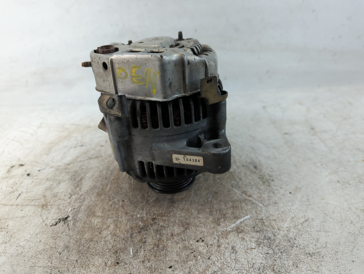 2002-2005 Jaguar X-Type Alternator Replacement Generator Charging Assembly Engine OEM P/N:9761211-508 Fits OEM Used Auto Par