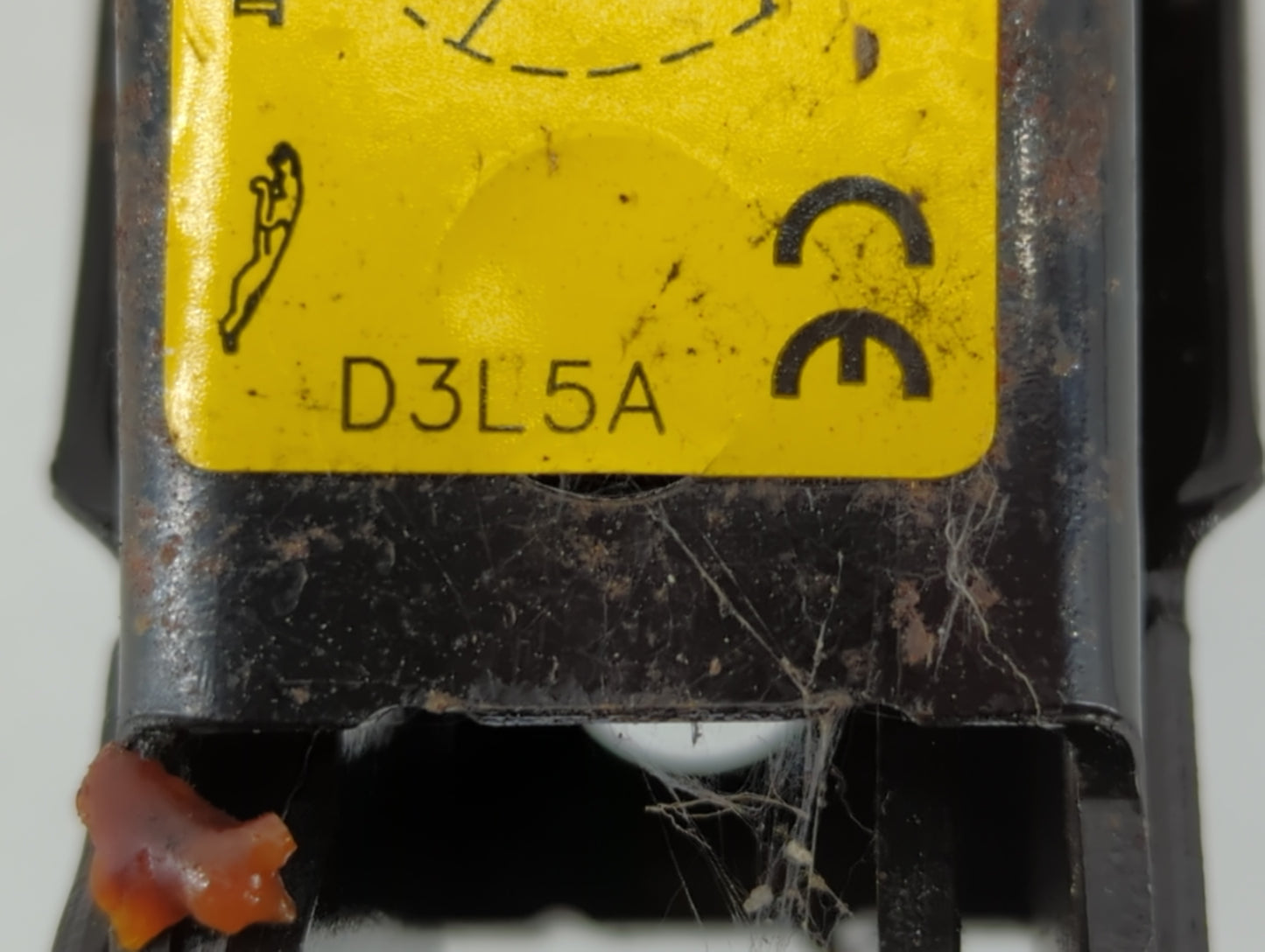 2004 Jaguar X-type Spare Scissor Car Jack - Oemusedautoparts1.com