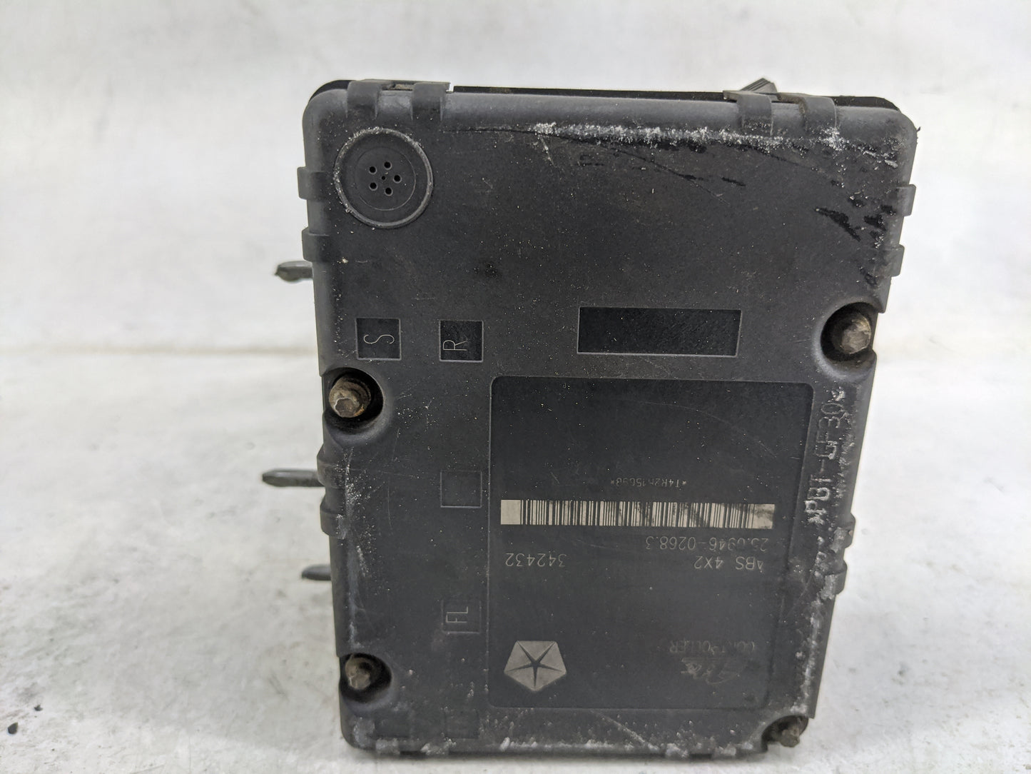 2002-2004 Jeep Grand Cherokee ABS Pump Control Module Replacement P/N:P05140828AE 25.0946-0268.3 Fits Fits 2002 2003 2004 OE