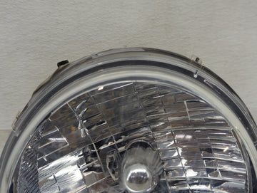 2002-2004 Jeep Liberty Passenger Right Oem Head Light Headlight Lamp