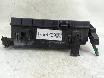 2002-2004 Jeep Liberty Fusebox Fuse Box Panel Relay Module P/N:56010441AF Fits Fits 2002 2003 2004 OEM Used Auto Parts