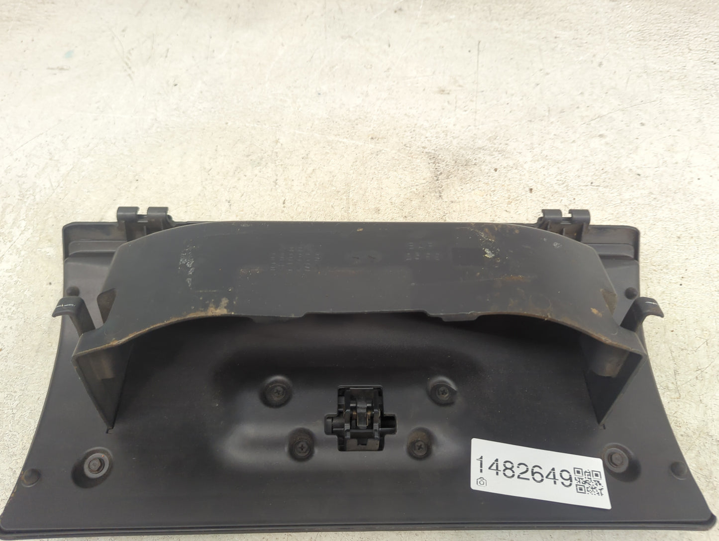 2004 Jeep Liberty Passenger Glove Box Door Storage Compartment 1482649 - Oemusedautoparts1.com