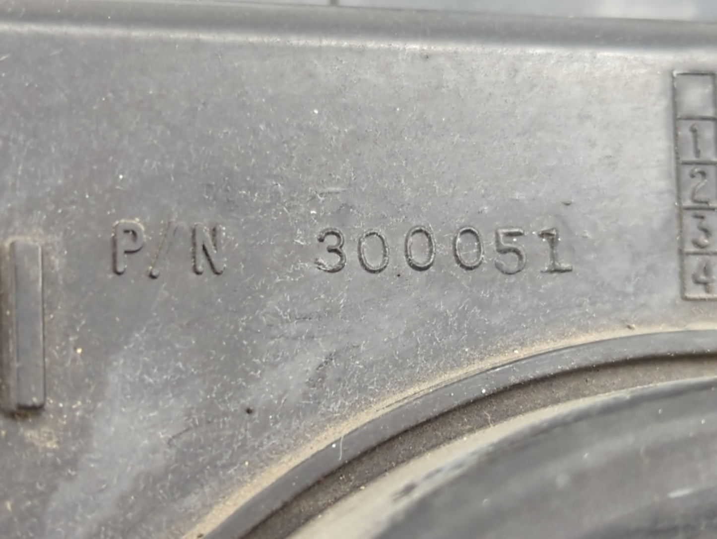 2002-2004 Jeep Liberty Driver Left Oem Head Light Headlight Lamp - Oemusedautoparts1.com