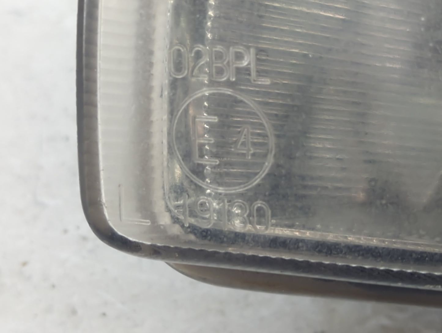 2002-2004 Kia Spectra Driver Left Oem Front Light Lamp - Oemusedautoparts1.com