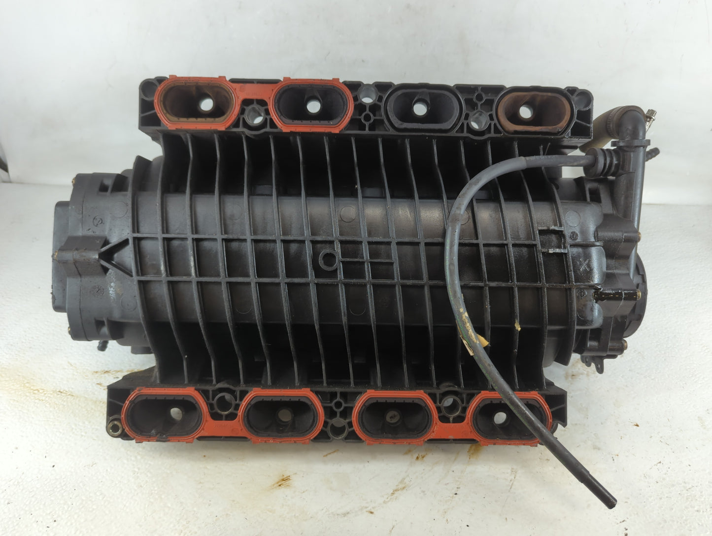 2003-2005 Land Rover Range Rover Air Intake Manifold P/N:1161-1435361 Fits Fits 2003 2004 2005 OEM Used Auto Parts - Oemused