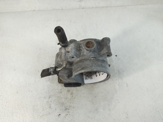 2004-2006 Lexus Rx330 Throttle Body P/N:22030-0A020 Fits Fits 2003 2004 2005 2006 2007 2008 2009 2010 OEM Used Auto Parts