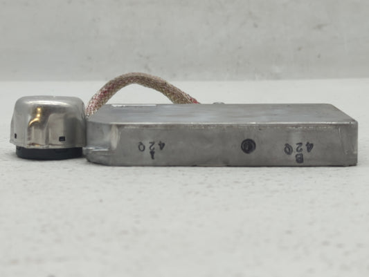 2003-2005 Lincoln Aviator Passenger Right Oem Head Light Headlight Lamp