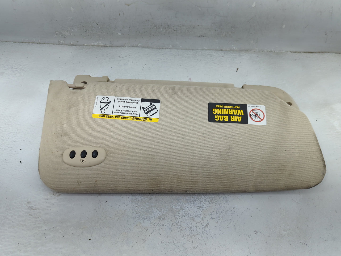 2004 Lincoln Navigator Sun Visor Shade Replacement Driver Left Mirror Fits OEM Used Auto Parts - Oemusedautoparts1.com