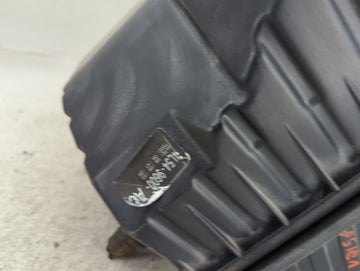 2004 Mazda B3000 Air Cleaner Intake-duct Hose Tube