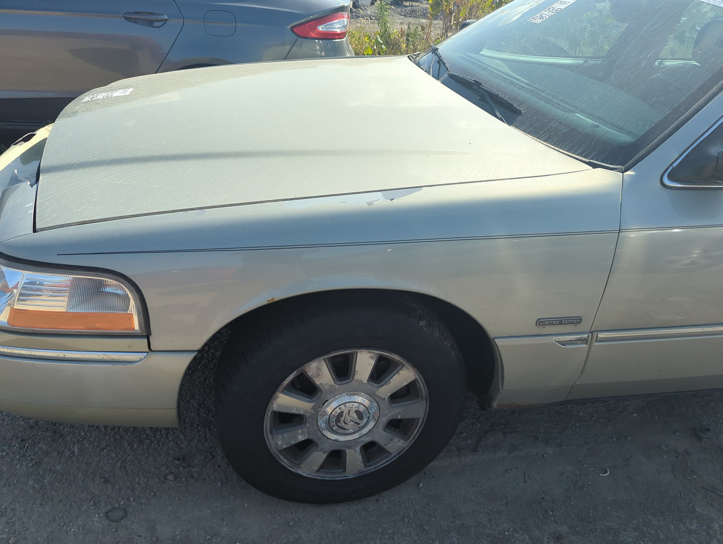 2003-2011 Mercury Grand Marquis Driver Fender - Oemusedautoparts1.com