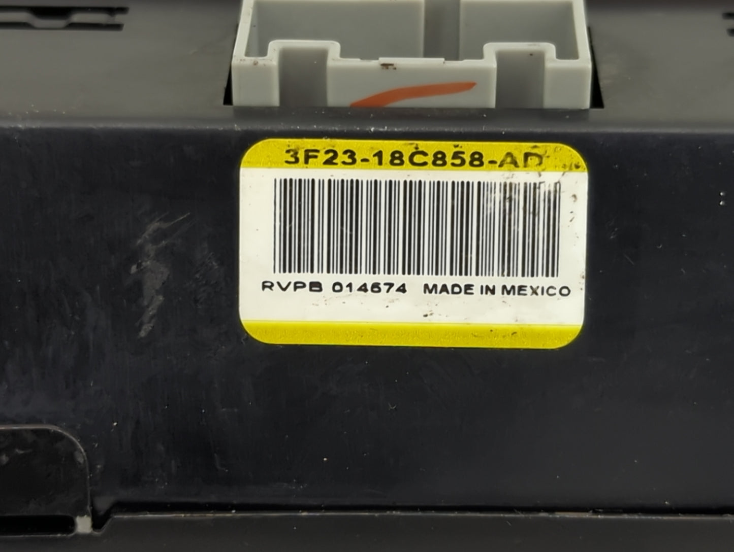 2004-2007 Mercury Monterey Climate Control Module Temperature AC/Heater Replacement P/N:3F23-18C858-AD Fits OEM Used Auto Pa
