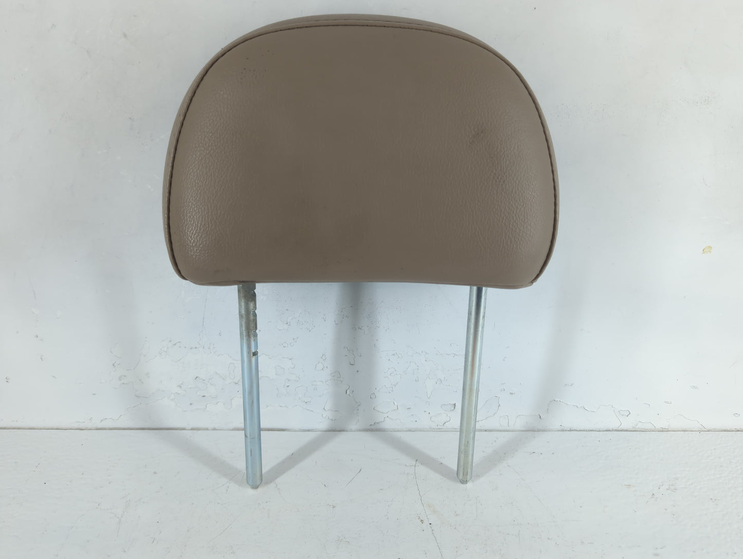2004 Mercury Mountaineer Headrest Head Rest Front Driver Passenger Seat Fits OEM Used Auto Parts - Oemusedautoparts1.com