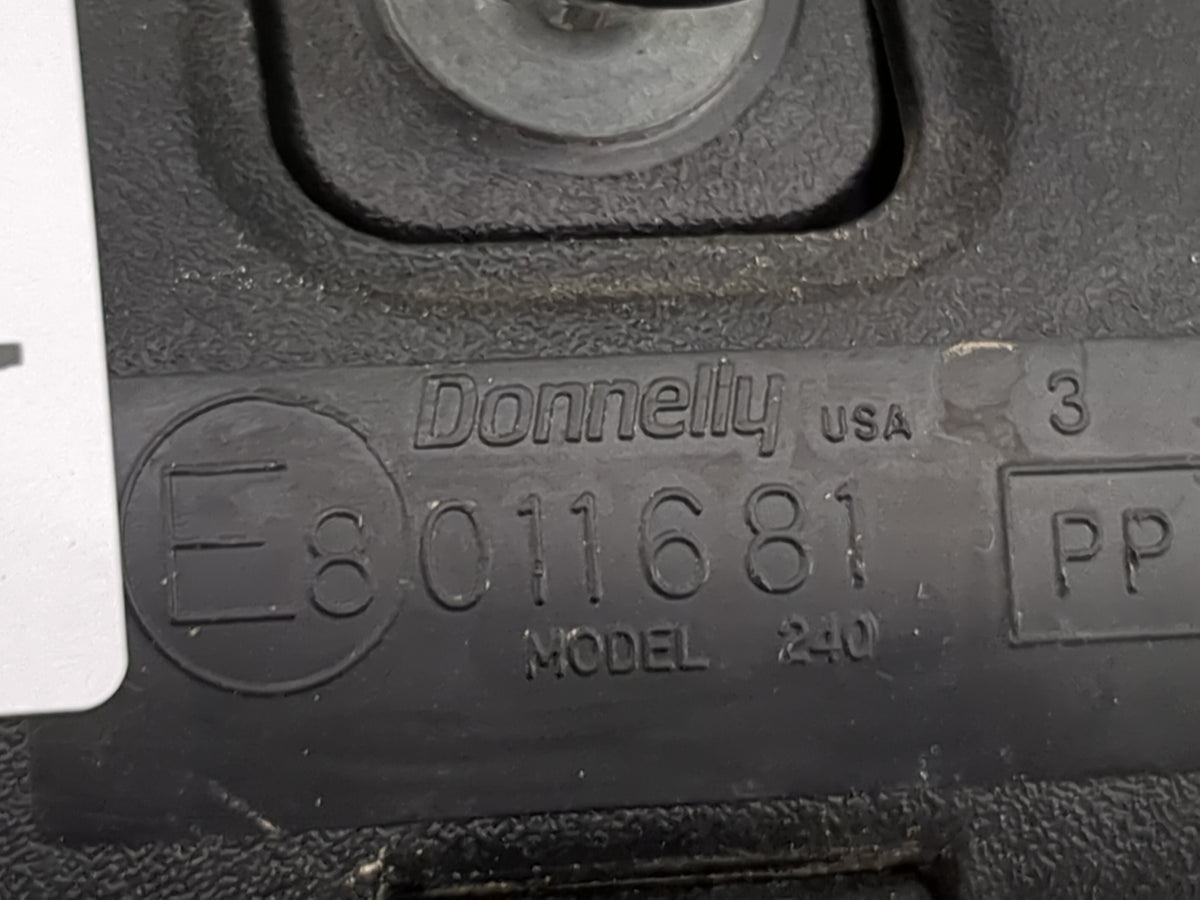 2004-2011 Mitsubishi Endeavor Interior Rear View Mirror Replacement OEM P/N:E8 011681 Fits OEM Used Auto Parts - Oemusedauto