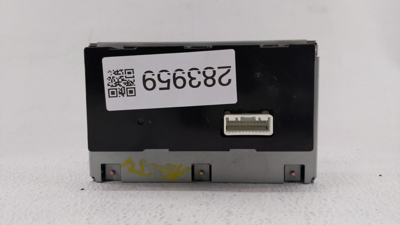 2004-2005 Nissan Maxima Information Display Screen - Oemusedautoparts1.com