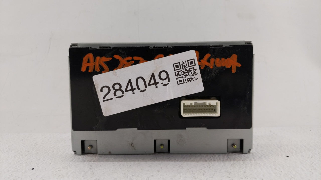 2004-2005 Nissan Maxima Information Display Screen - Oemusedautoparts1.com