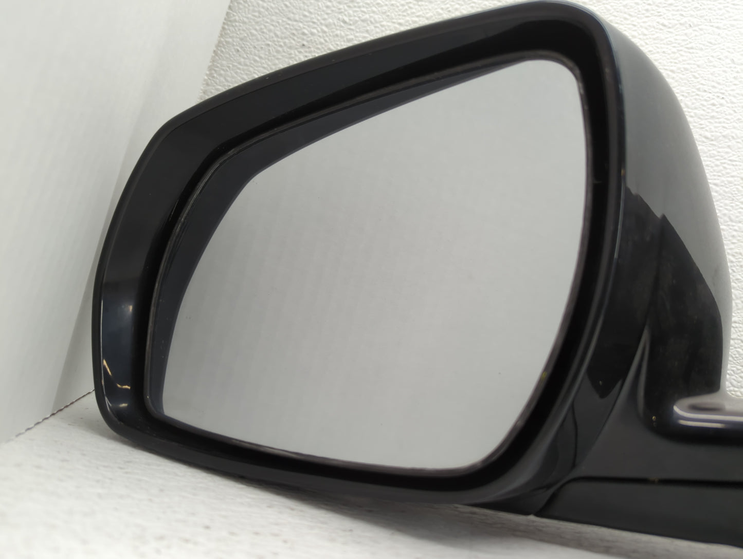 2004 Nissan Murano Driver Side View Mirror - Left Door Mirror OEM Used - Oemusedautoparts1.com