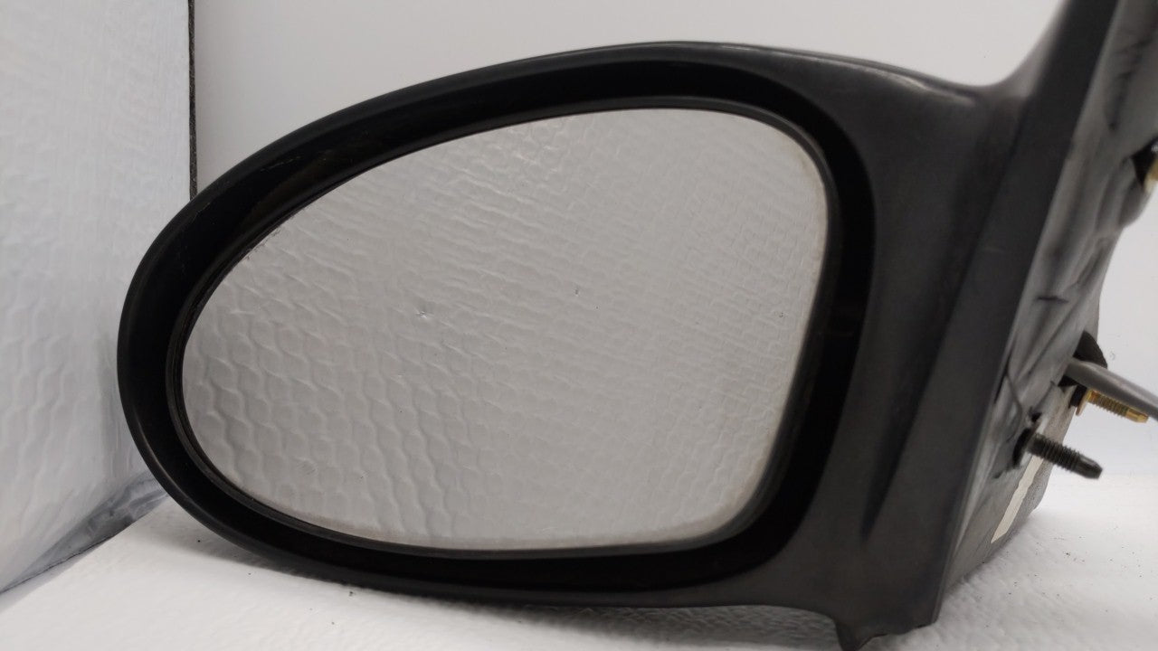 2002-2005 Pontiac Grand Am Driver Side View Mirror - Left Door Mirror OEM Used - Oemusedautoparts1.com