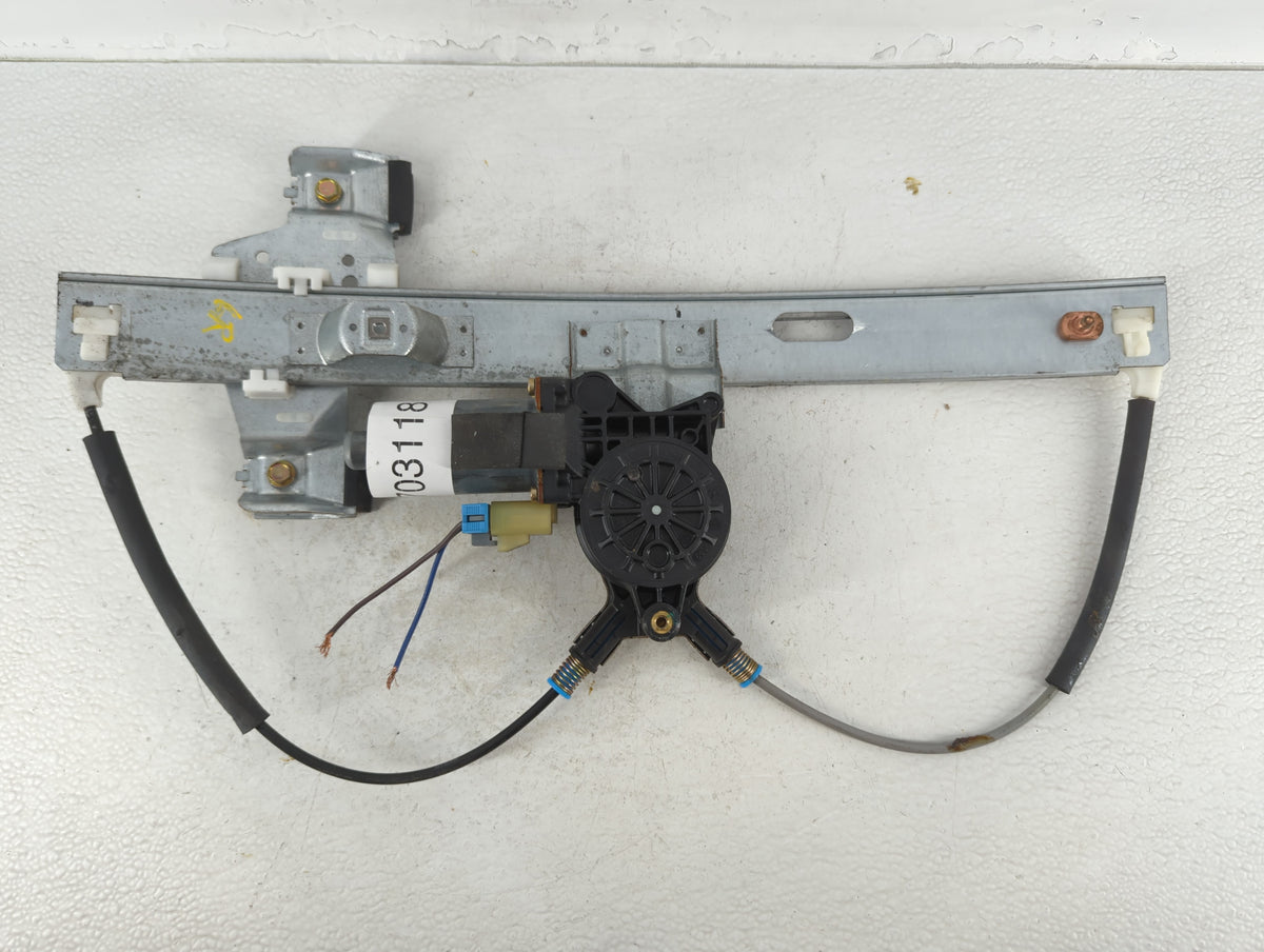 2004-2008 Pontiac Grand Prix Used Driver Left Front Window Regulator 703118 - Oemusedautoparts1.com